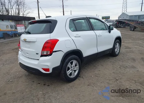 2017 Chevrolet Trax Ls z USA, uszkodzony, nr VIN KL7CJNSB7HB133874